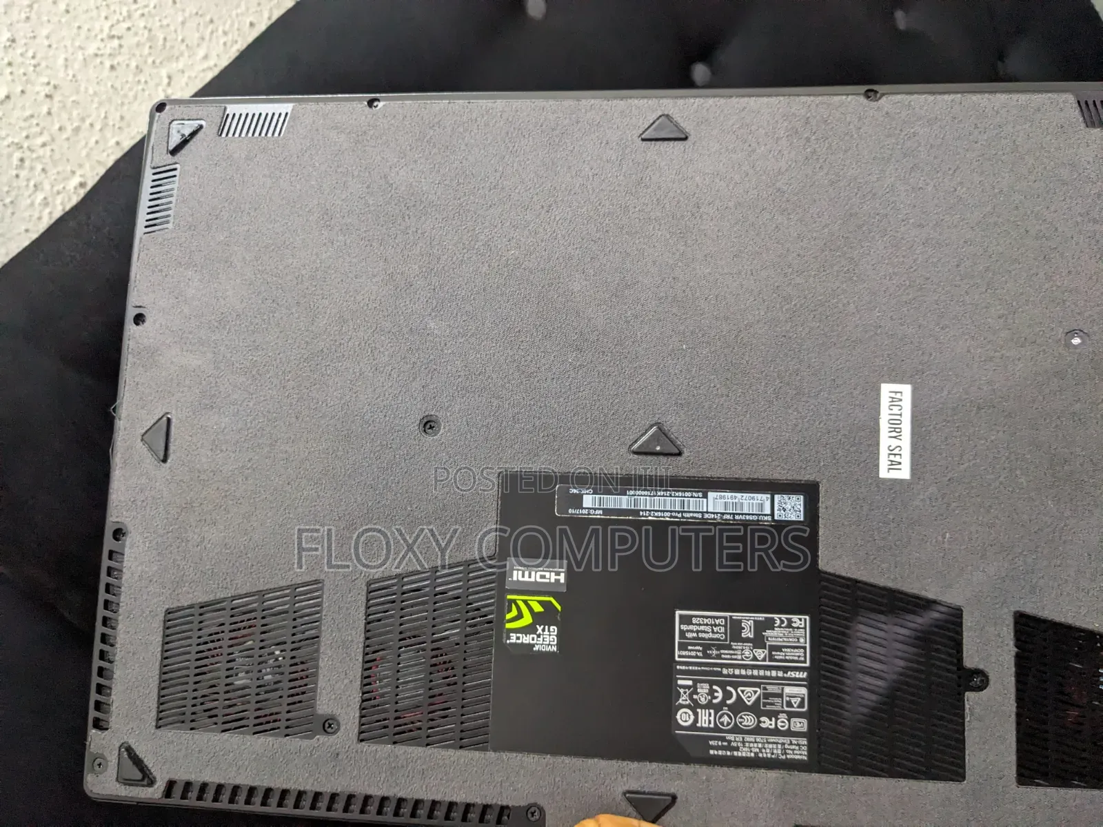 Laptop MSI Vector 16 HX AI A2XWIG 16GB Intel Core i7 SSD 256GB