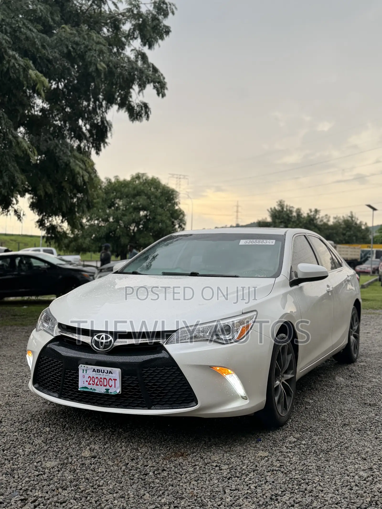 Toyota Camry XSE V6 4dr Sedan (3.5L 6cyl 6A) 2016 White