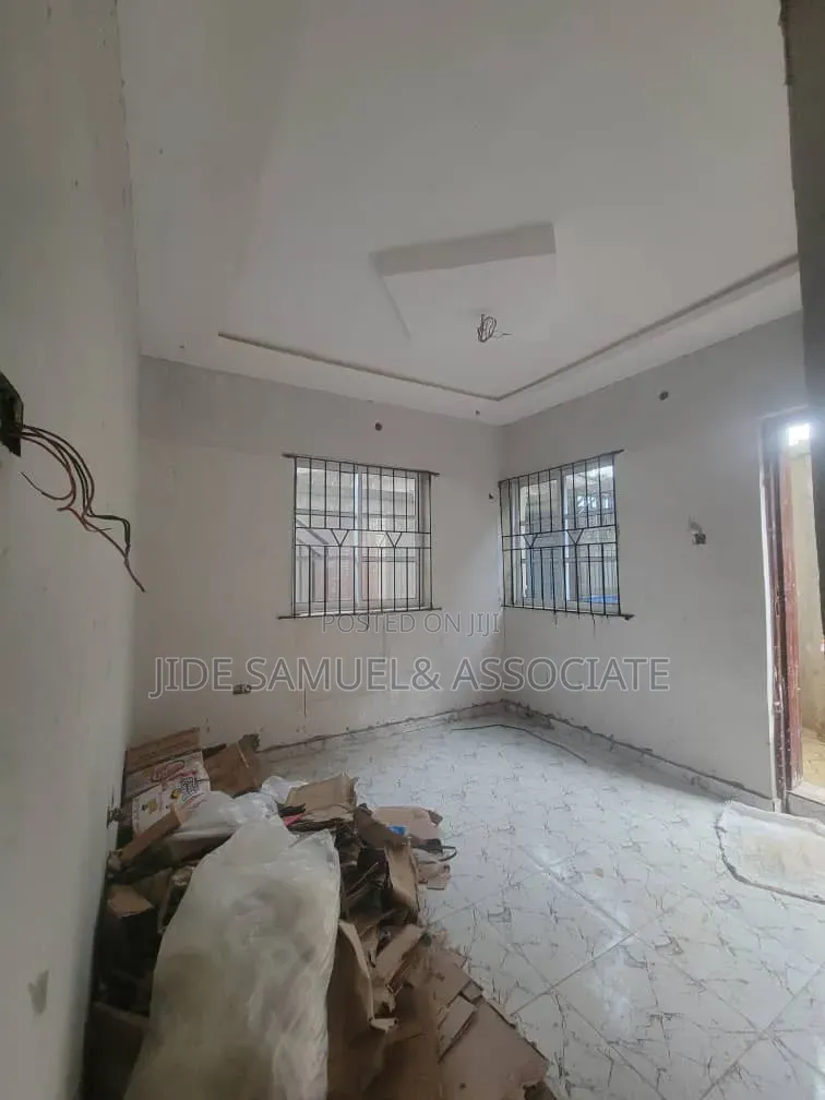 Furnished Mini Flat in Ayobo for rent