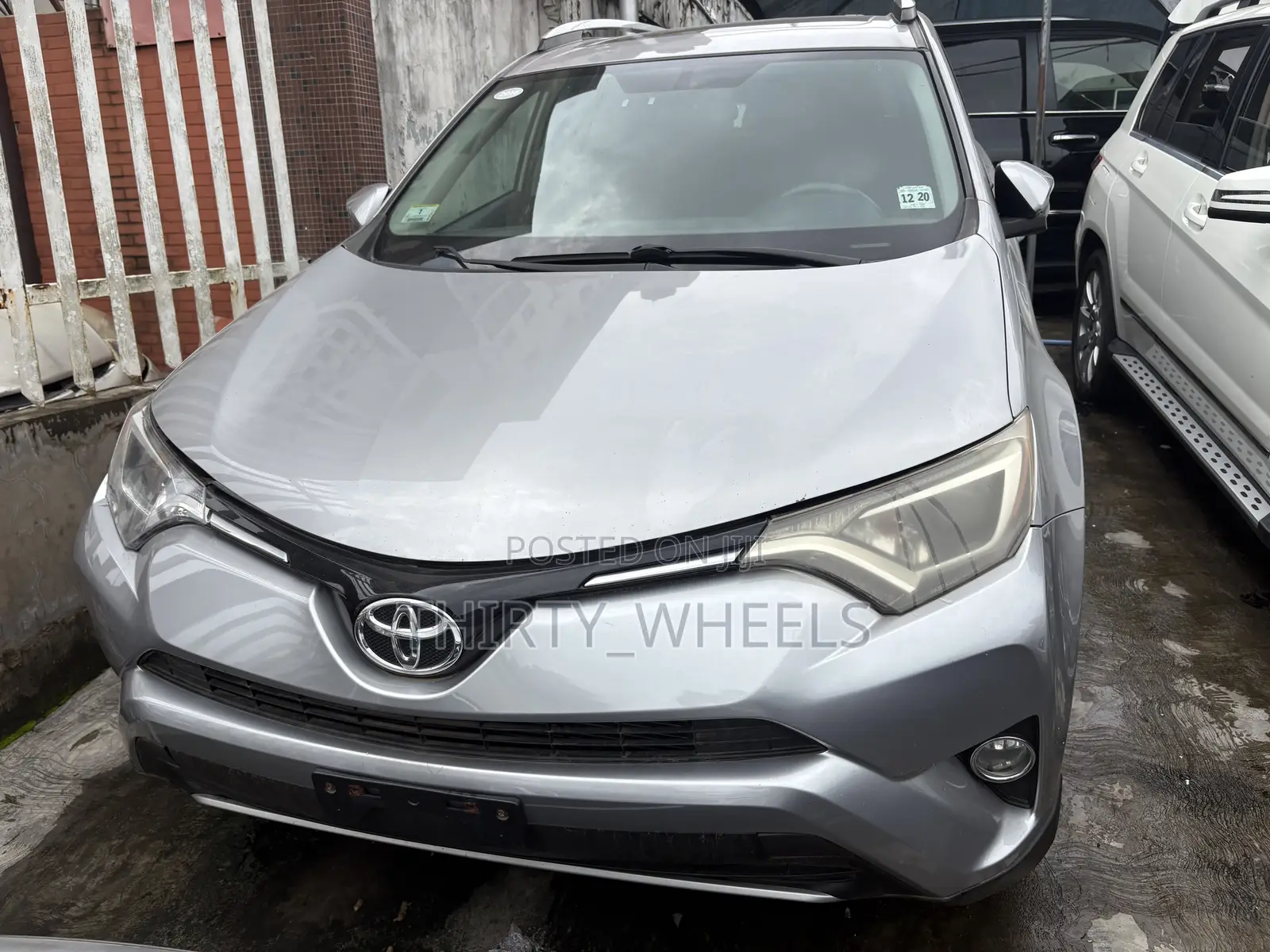 Toyota RAV4 2016 Silver