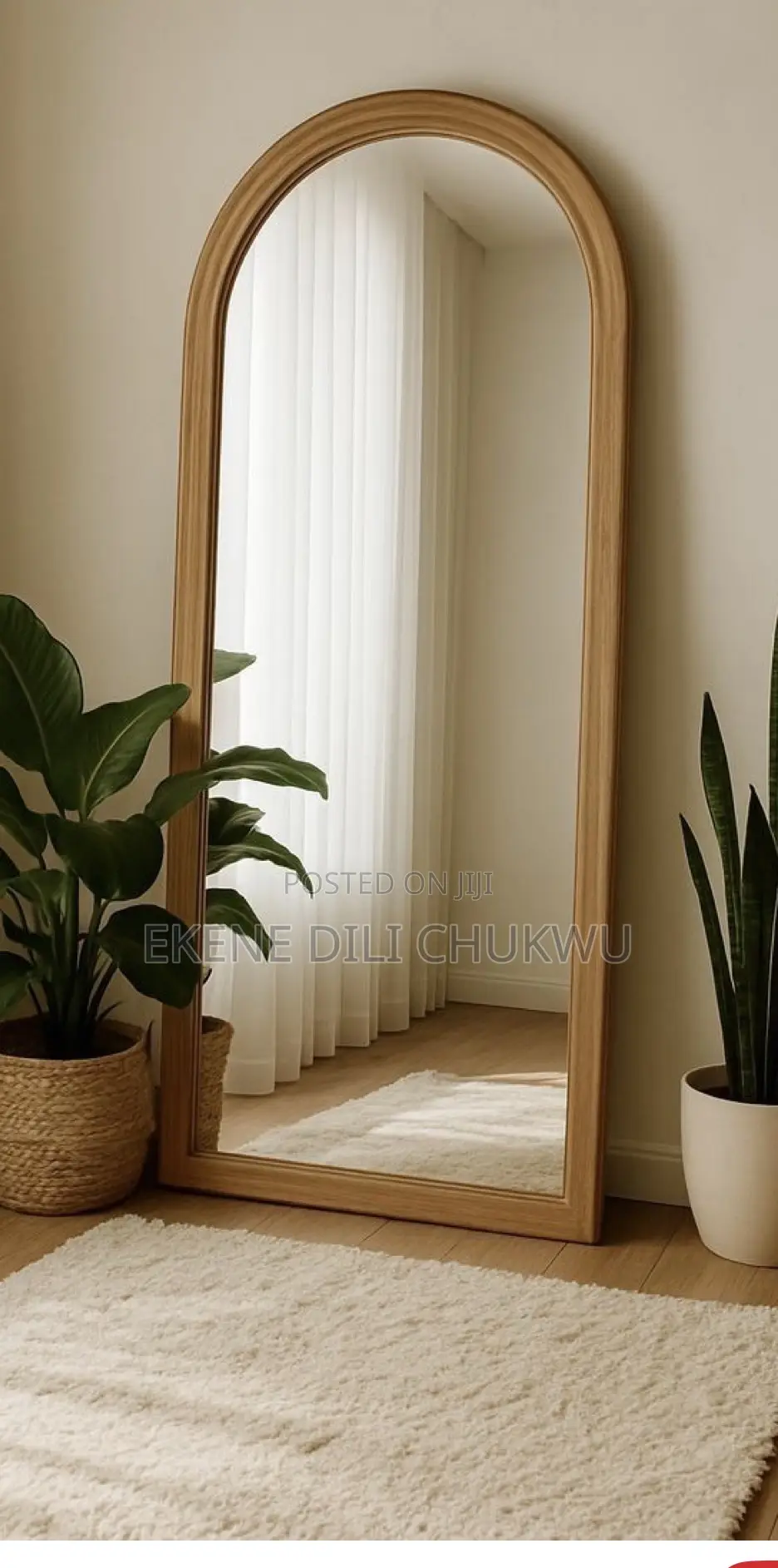 Luxury Full-Length Arched Standing Mirror With Wooden Frame