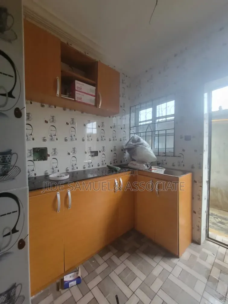 Furnished 2bdrm Block of Flats in Ayobo for rent