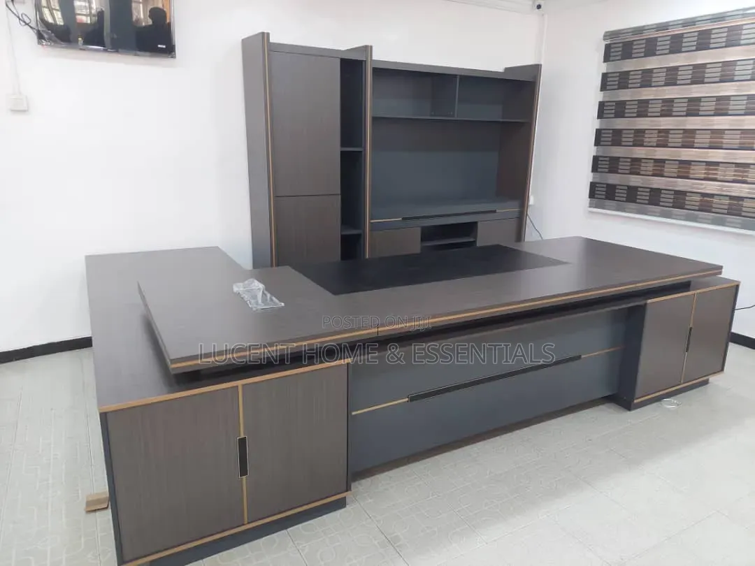 Premium Modern Ceo Office Table With Side Extension and Back Credenza