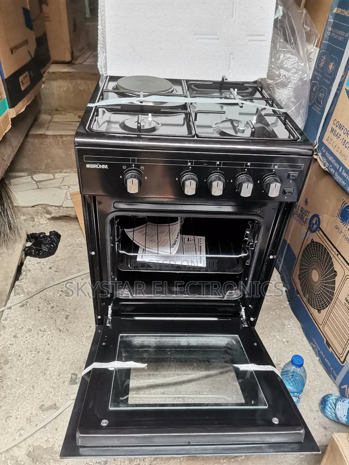 Bruhm Gas Cooker 3 Gas and One Hotplate