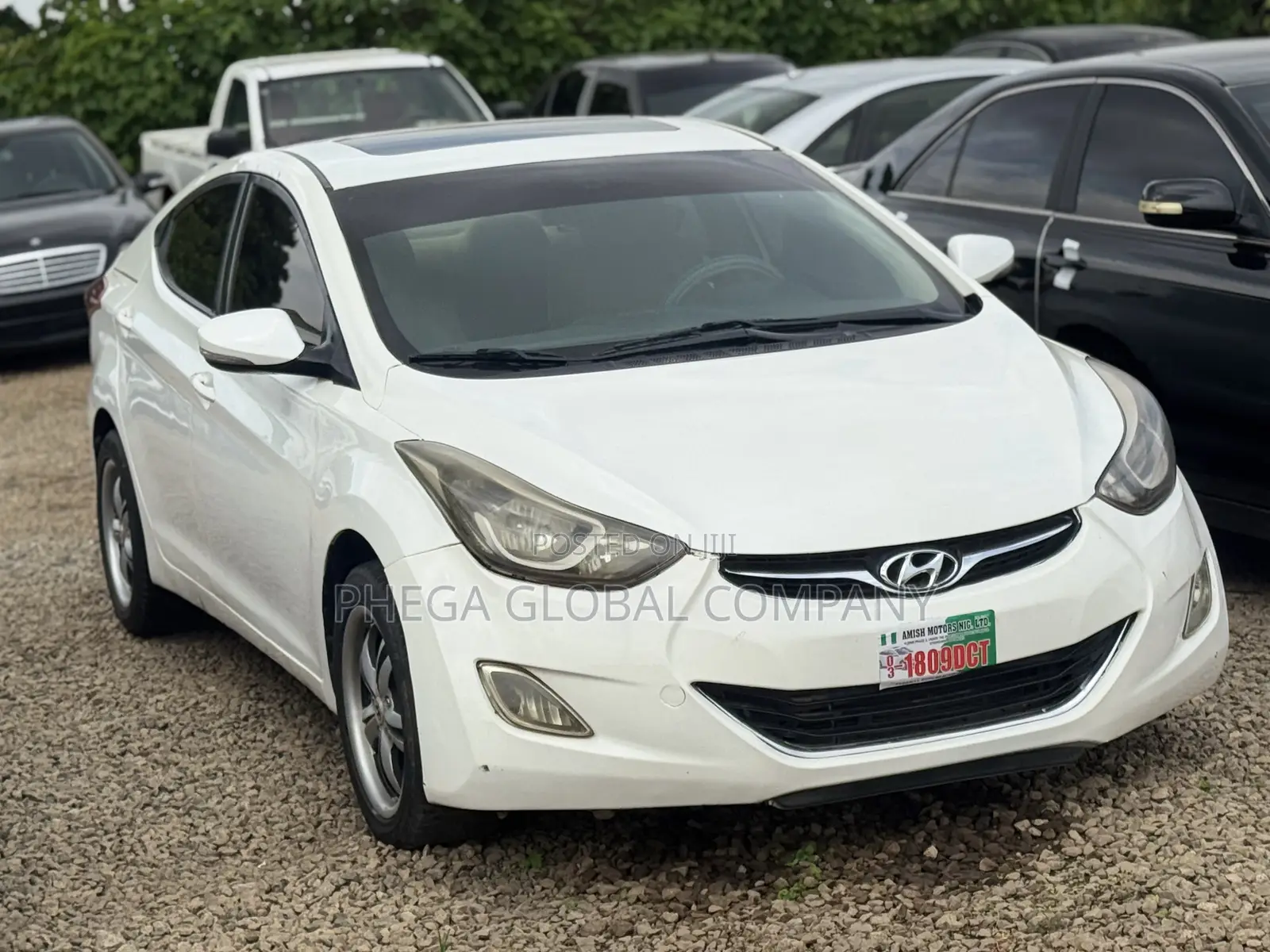 Hyundai Elantra Limited Sedan FWD (1.8L 4cyl 6A) 2013 White