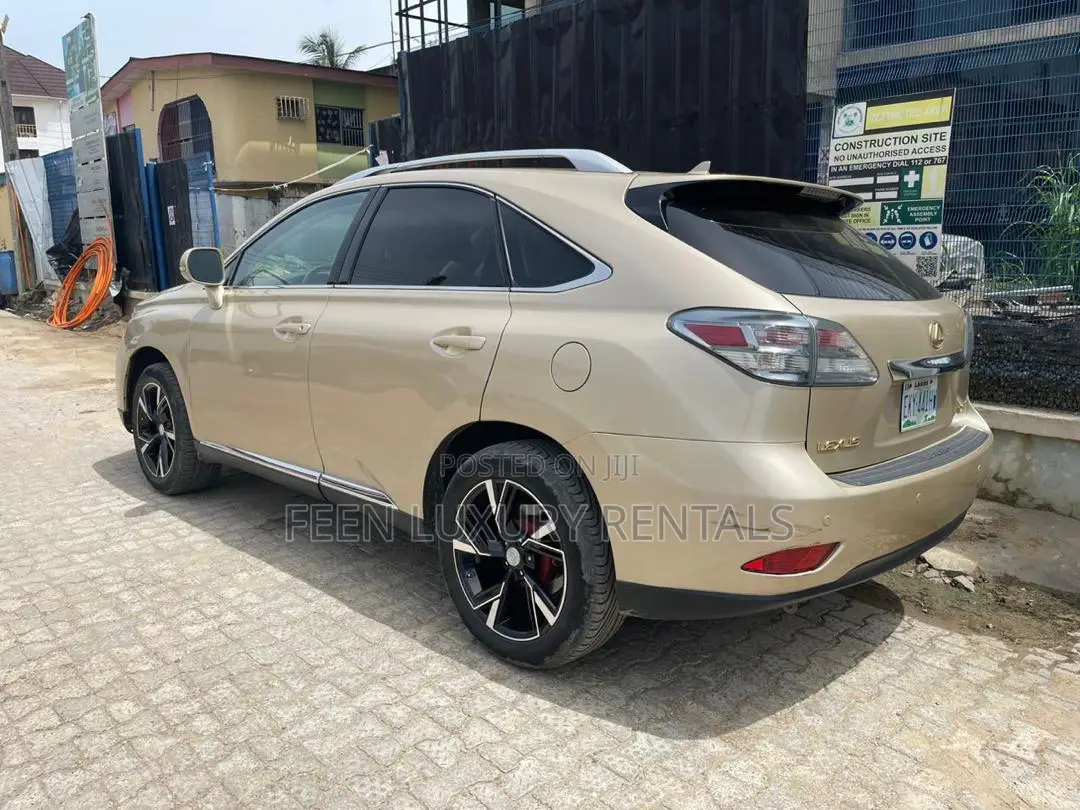 Lexus Available for Hire