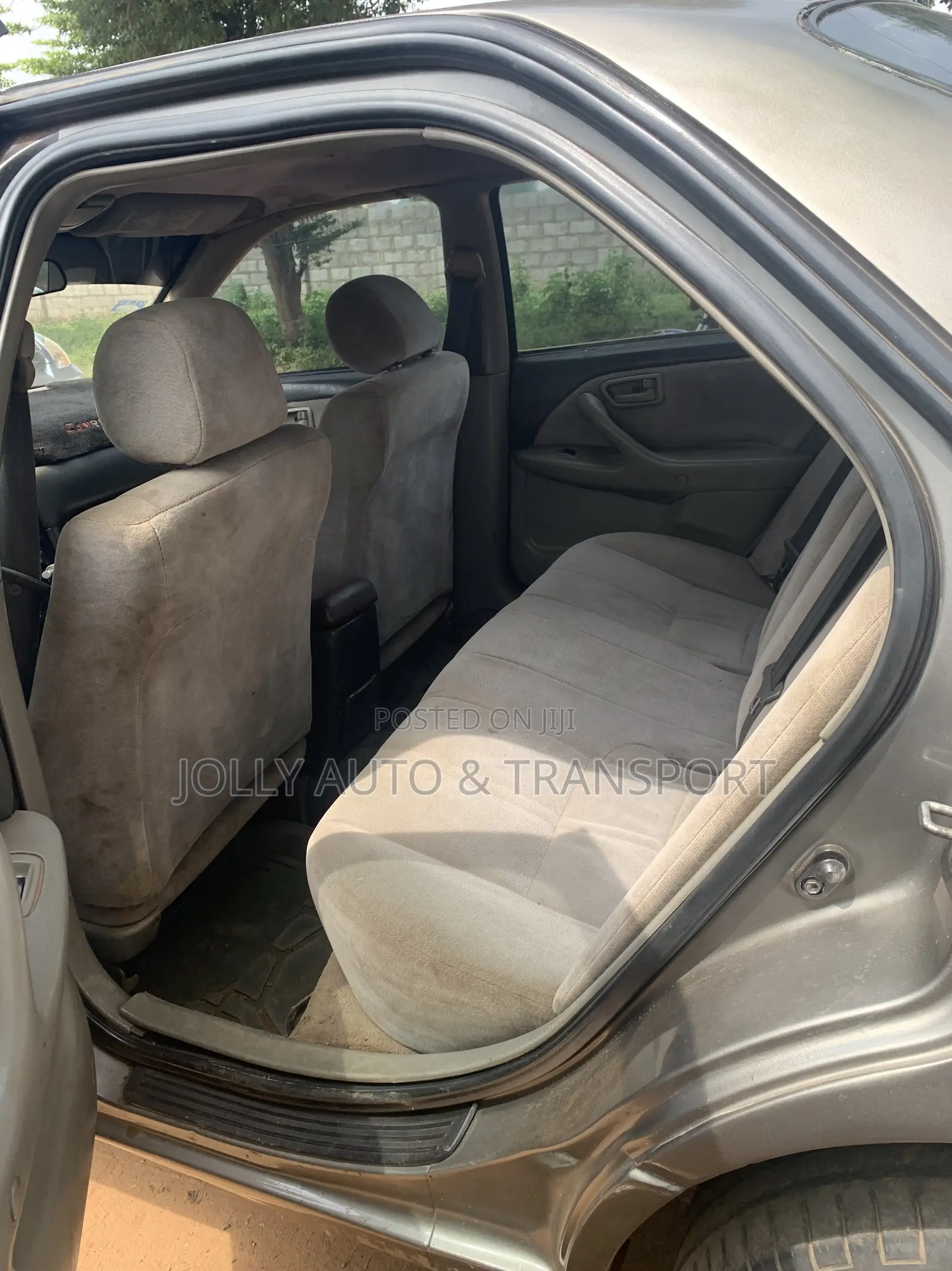 Toyota Camry LE 4dr Sedan (2.4L 4cyl 5M) 2002 Gray