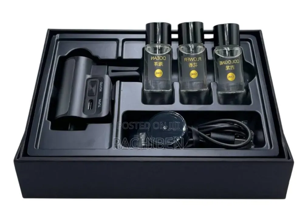Rechargeable Car Humidifier (With 3 Oils)