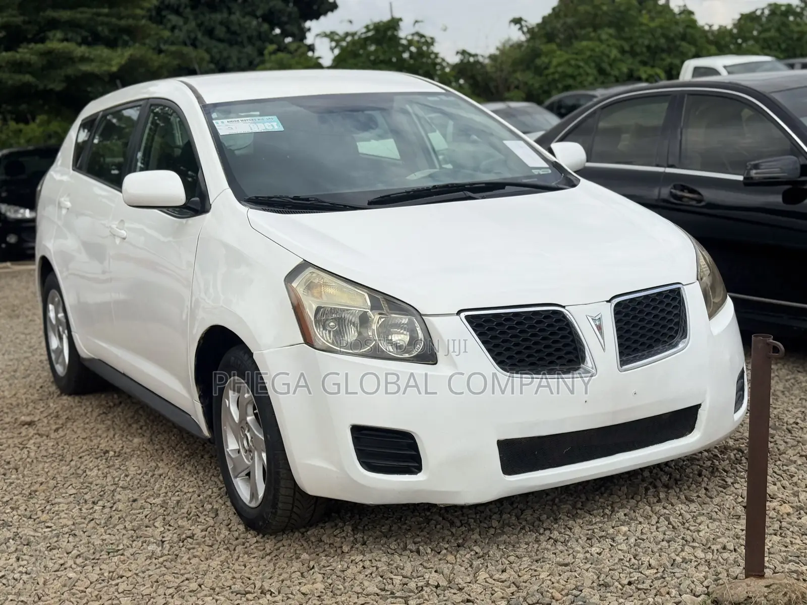 Pontiac Vibe 2008 White