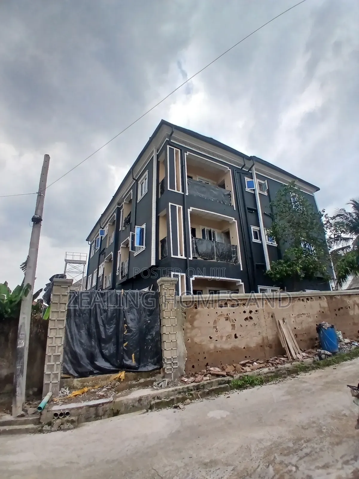 1bdrm Apartment in Evergreen Estate for rent