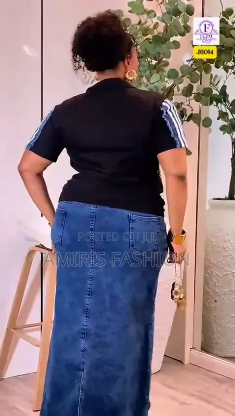 Unique Two-Piece Skirt Up and Down Denim