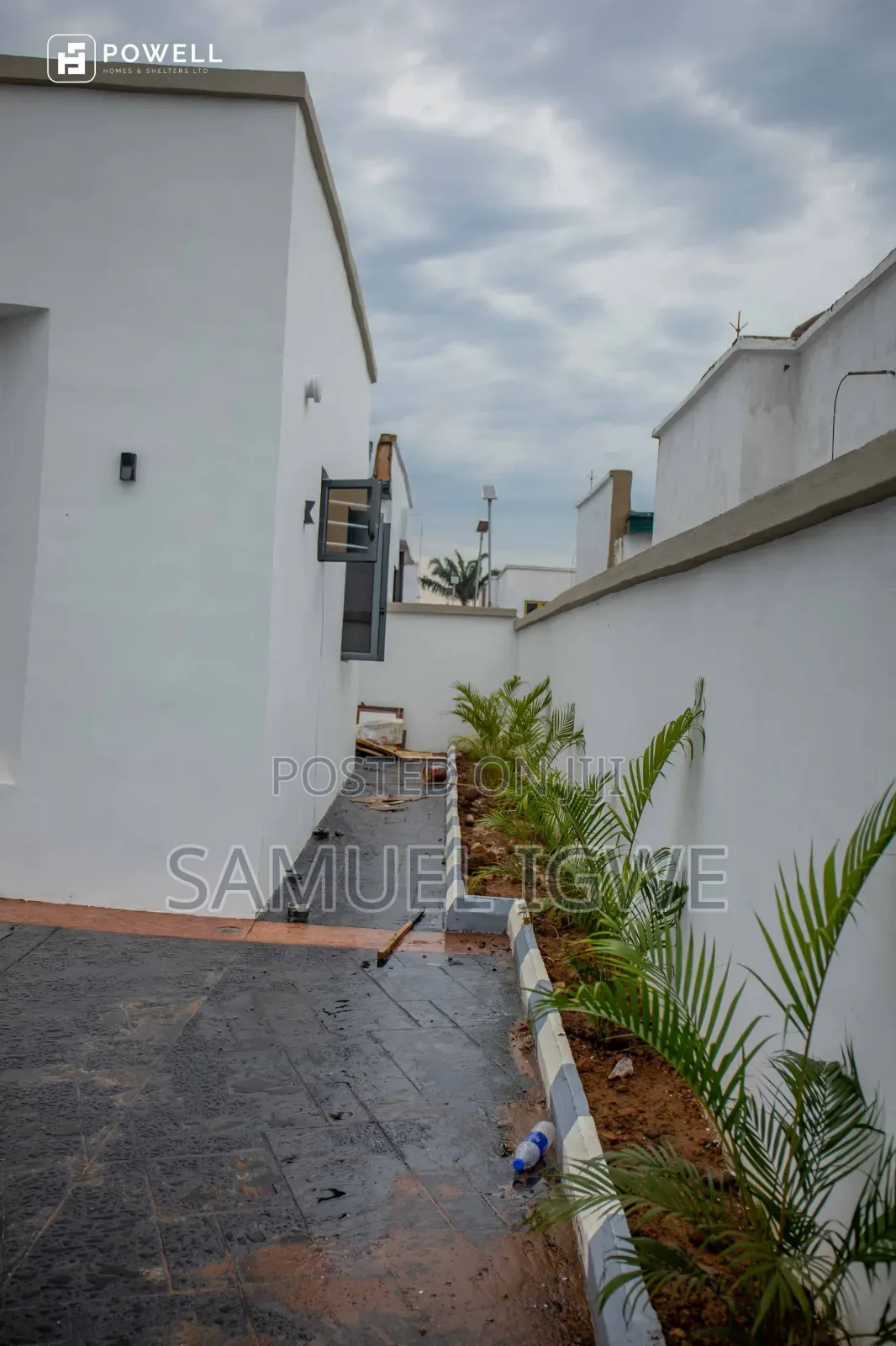 3bdrm Bungalow in Hossana Estate, Enugu for sale