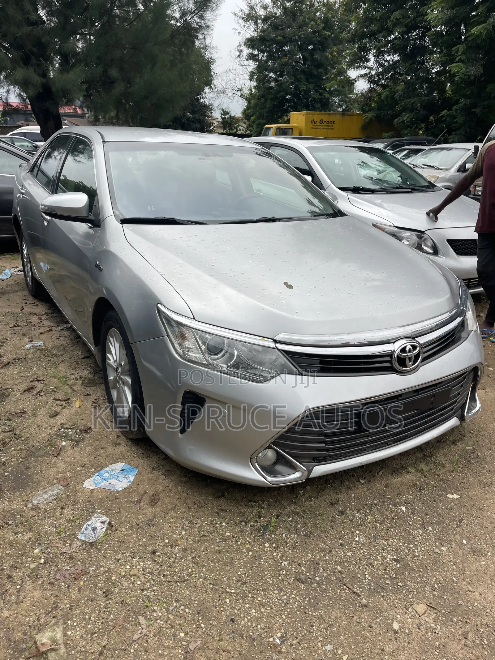 Toyota Camry XLE 4dr Sedan (2.5L 4cyl 6A) 2014 Silver