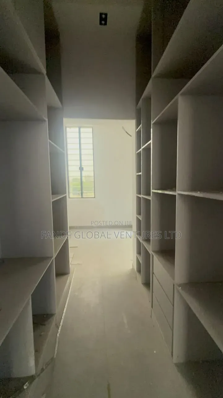 4bdrm Duplex in Census, Bode Thomas for sale