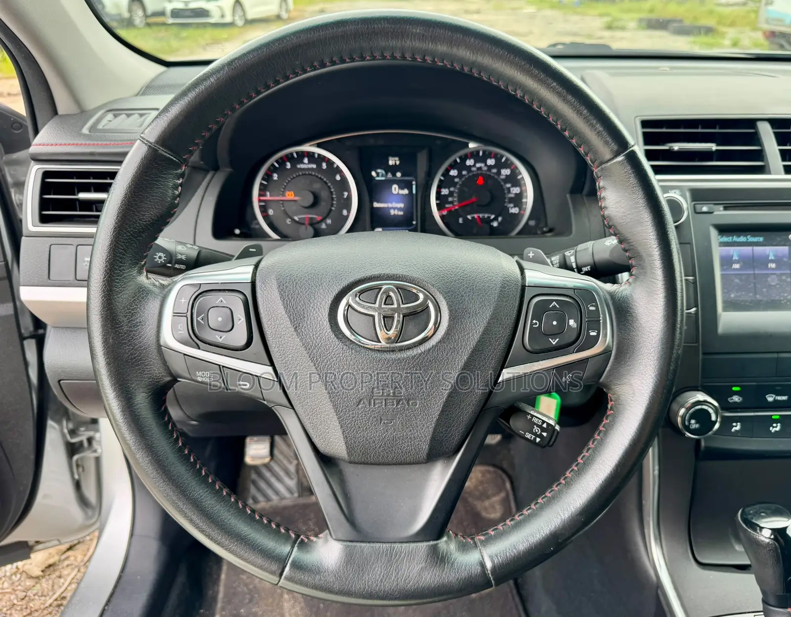 Toyota Camry SE 4dr Sedan (2.5L 4cyl 6A) 2016 Silver