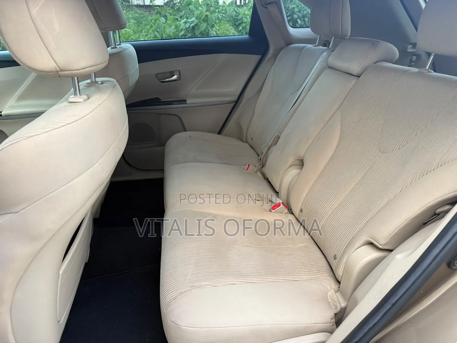 Toyota Venza LE 2011 Brown