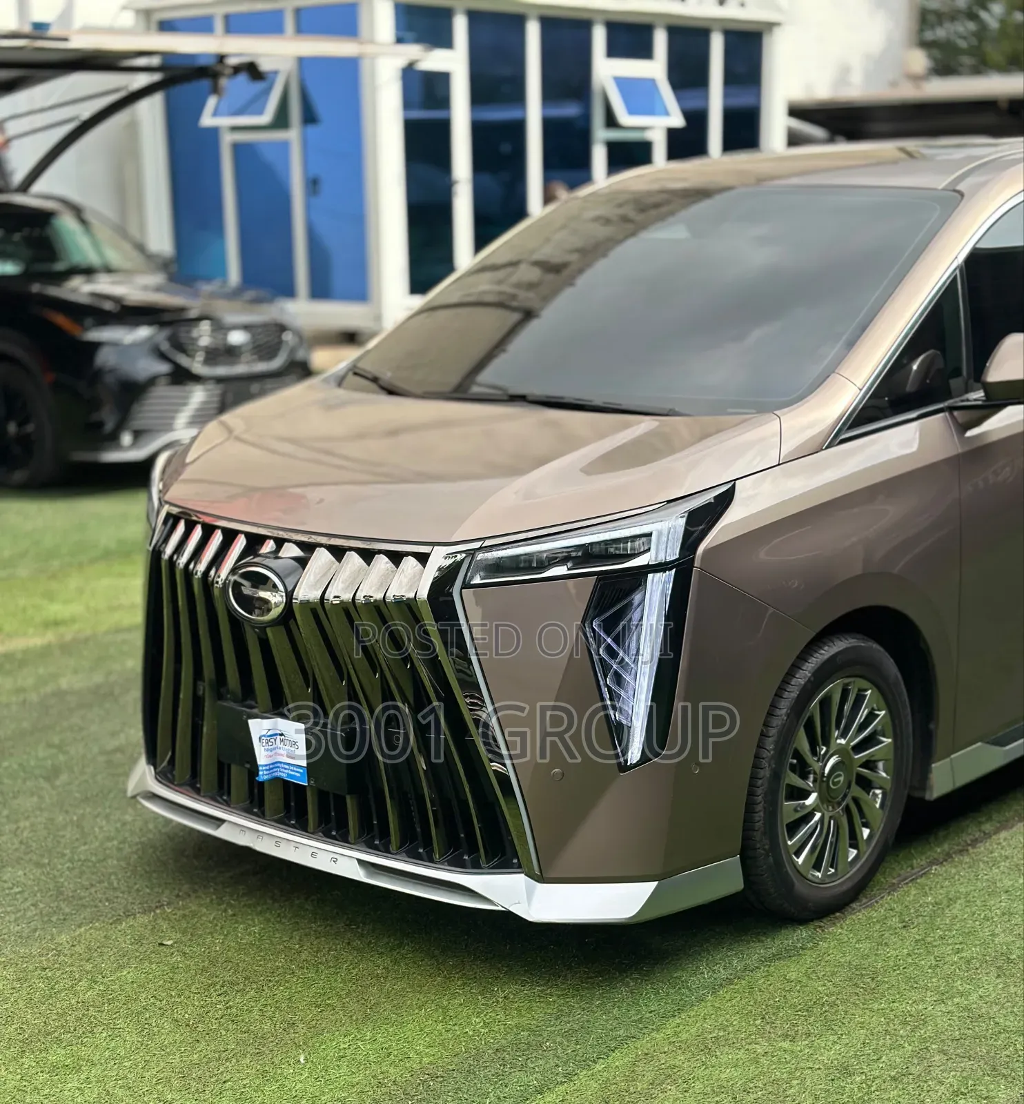 New GAC GM8 2024 Gold
