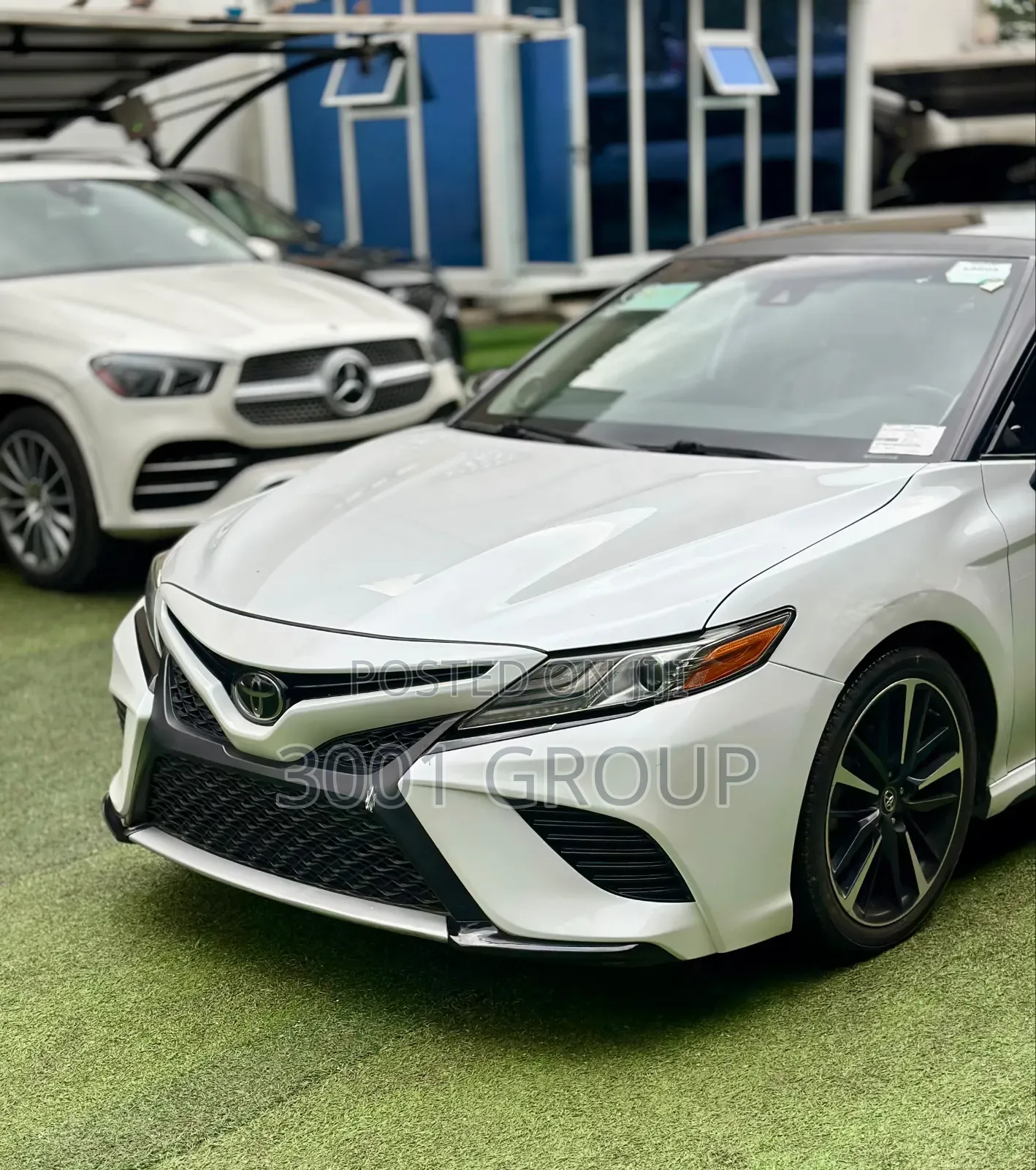 Toyota Camry 2019 White