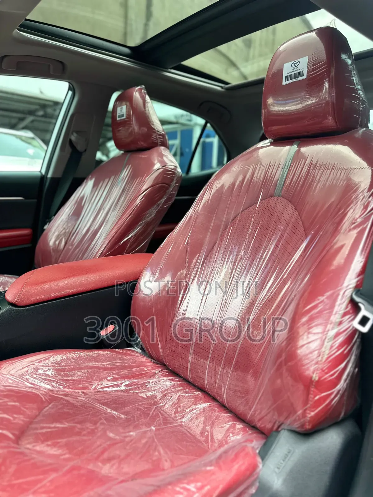 Toyota Camry 2019 White