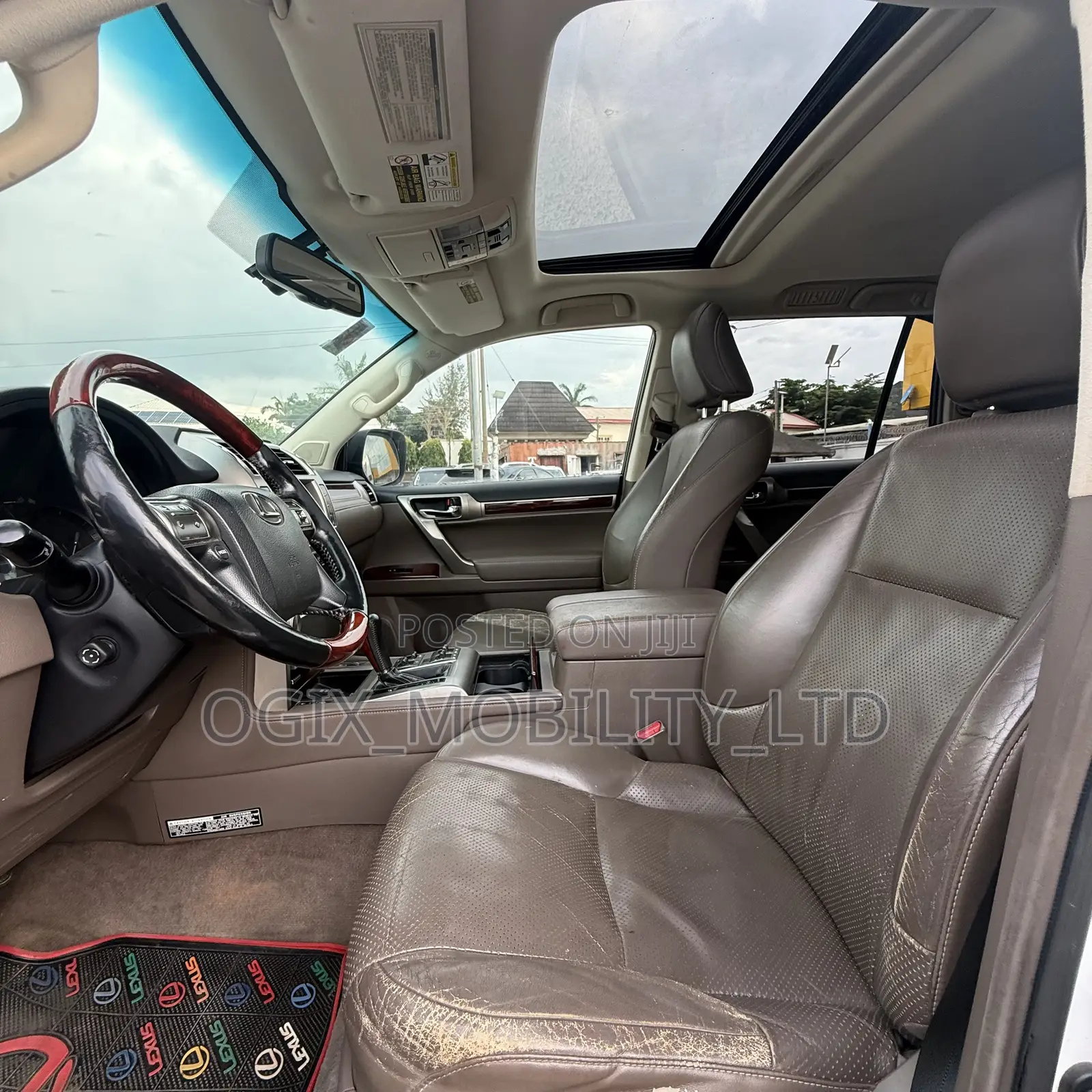 Lexus GX 2011 White