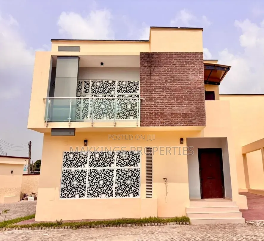 4bdrm Duplex in Abraham Adesanya Estate for rent