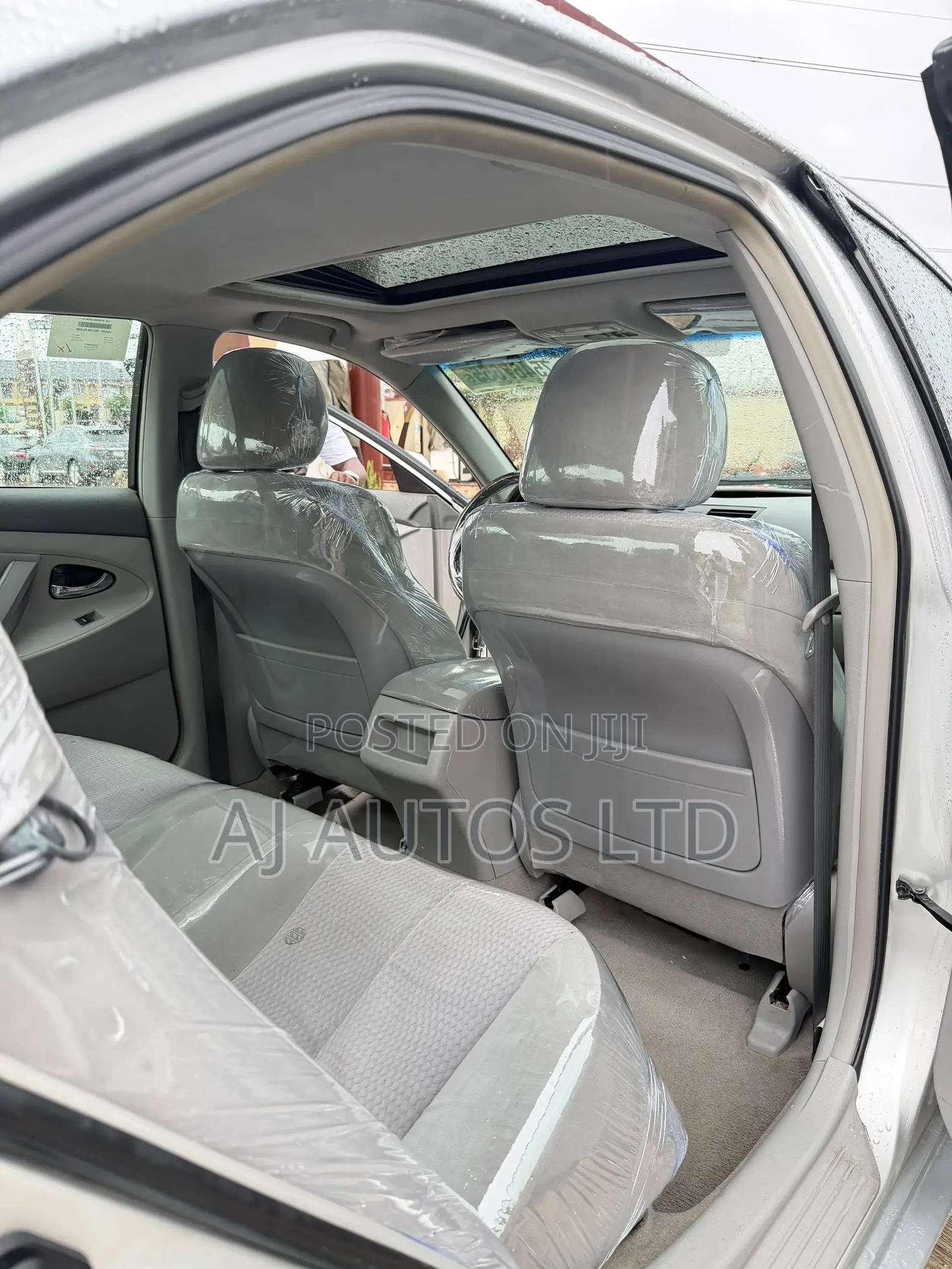 Toyota Camry 2010 Silver