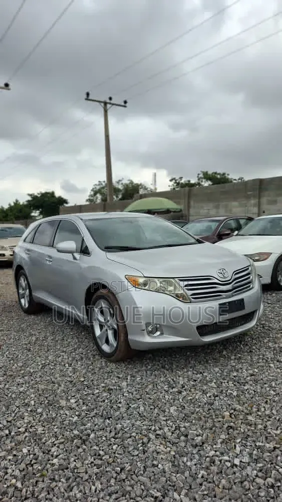 Toyota Venza 2012 Silver
