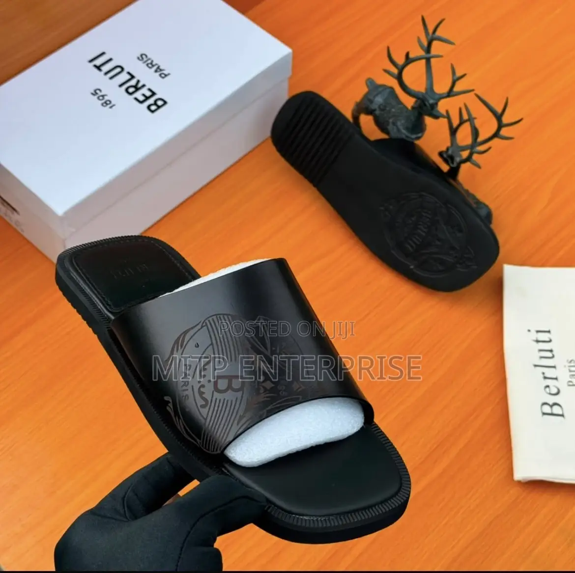 Berluti Men Luxury Pam/Slip Ons