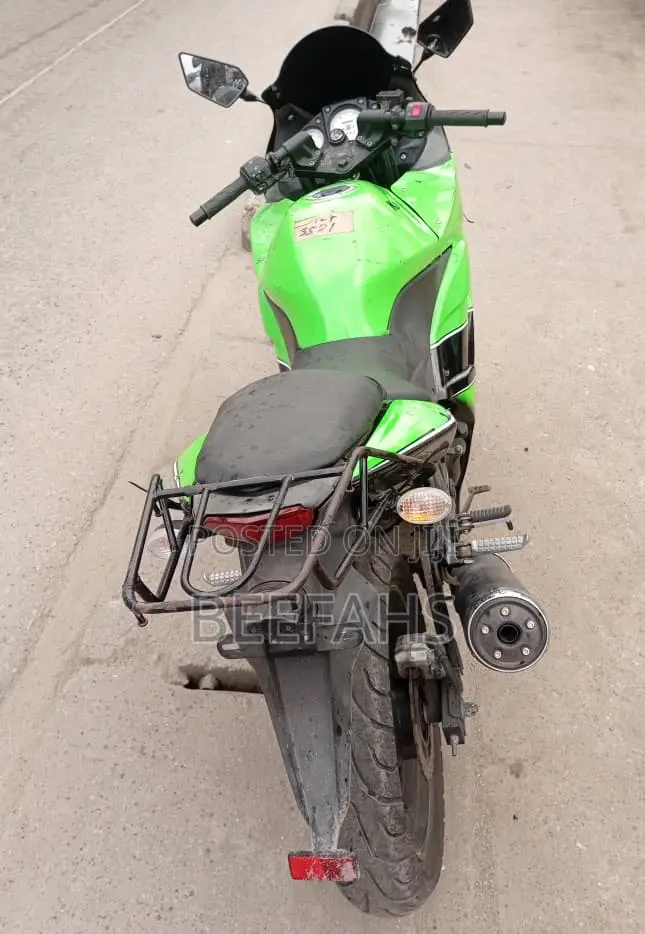 Kawasaki EX250 2013 Green