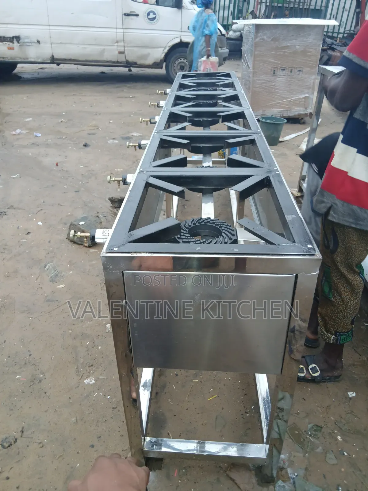 Fabricated 6 Burner Gas Cooker