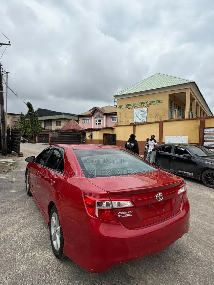 Toyota Camry 2013 Red