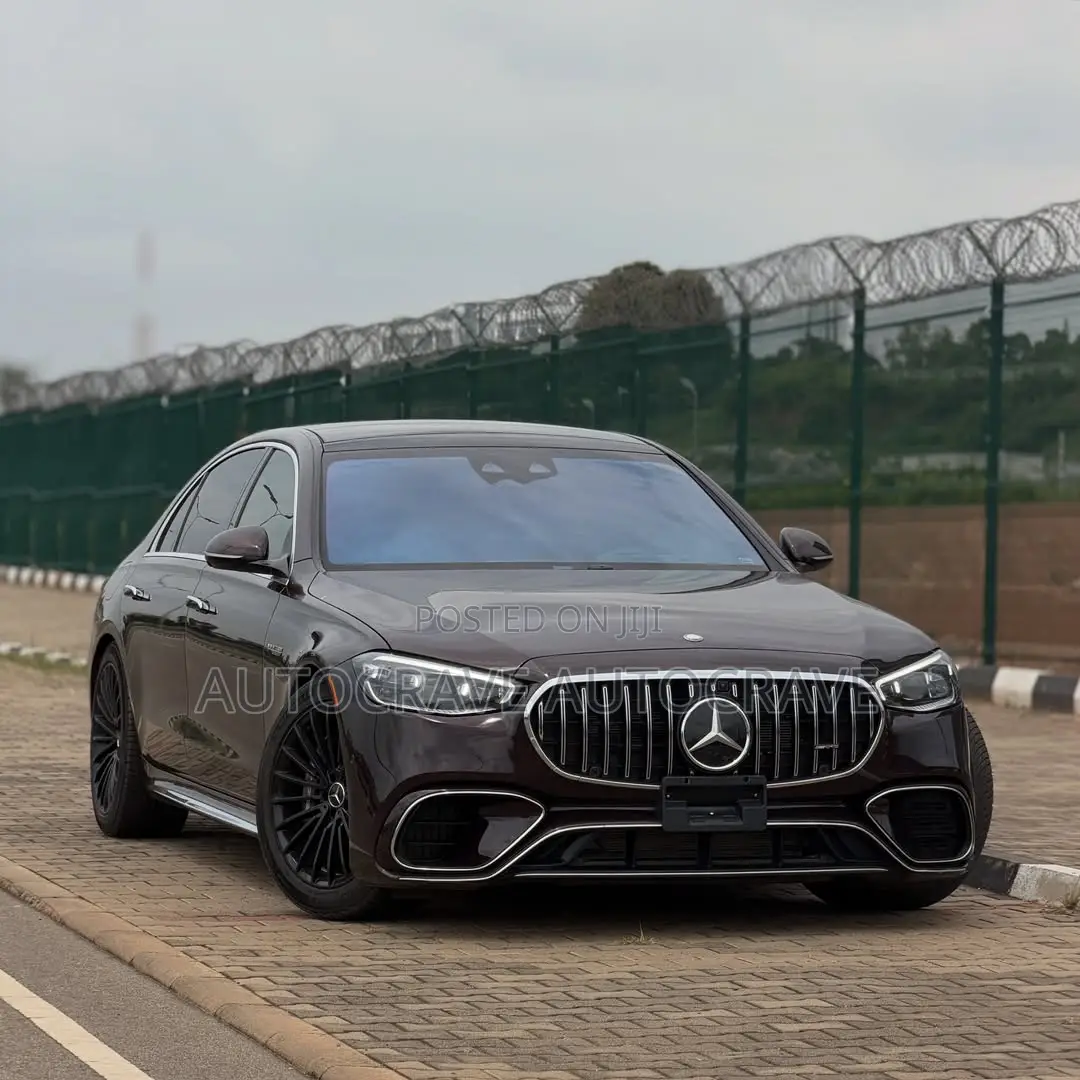 Mercedes-Benz S-Class 2025 Burgundy