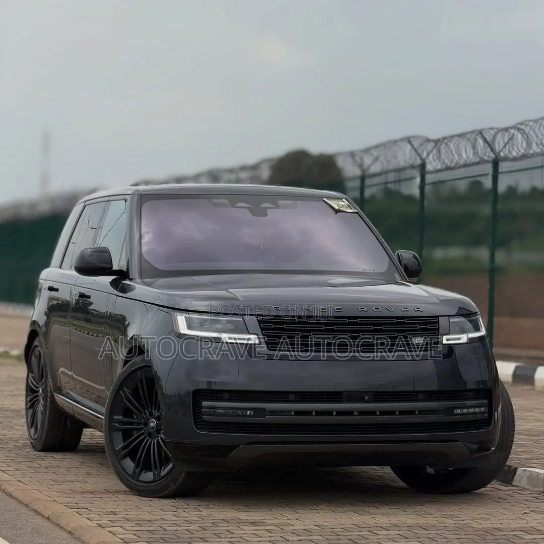 Land Rover Range Rover Vogue 2023 Black