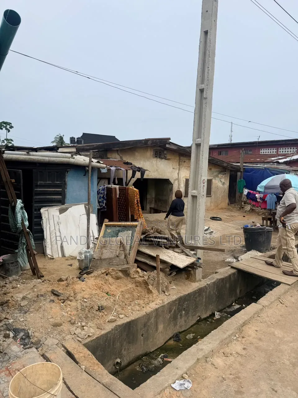 A Full Plot of Land for Sale in Ijesha. Surulere