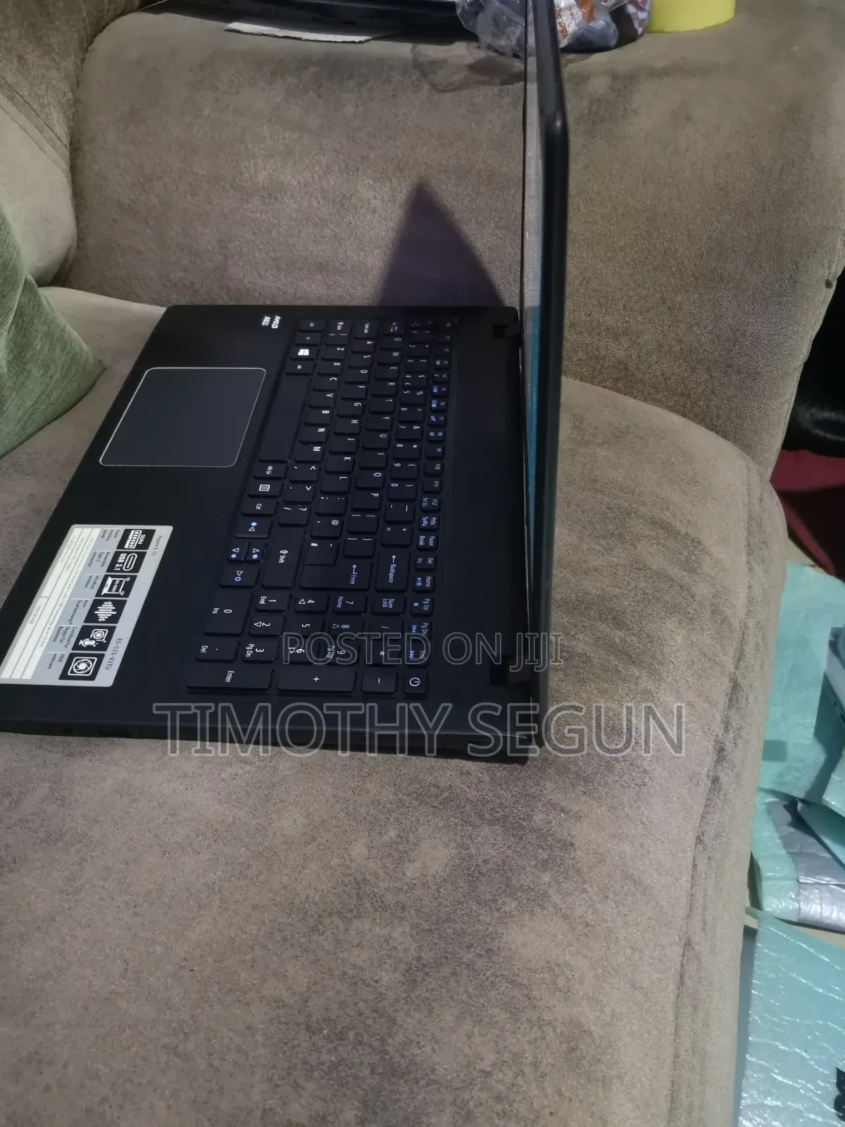 Laptop Acer Aspire E5-532T 8GB AMD HDD 1T