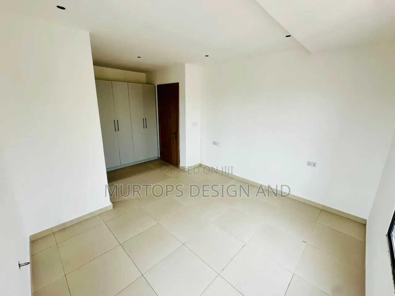 2bdrm Apartment in Lekki Phase 1 for rent