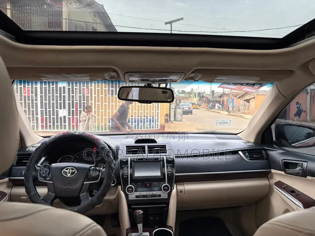 Toyota Camry 2013 Red