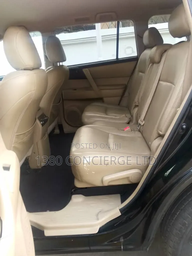 Toyota Highlander 2012 Black