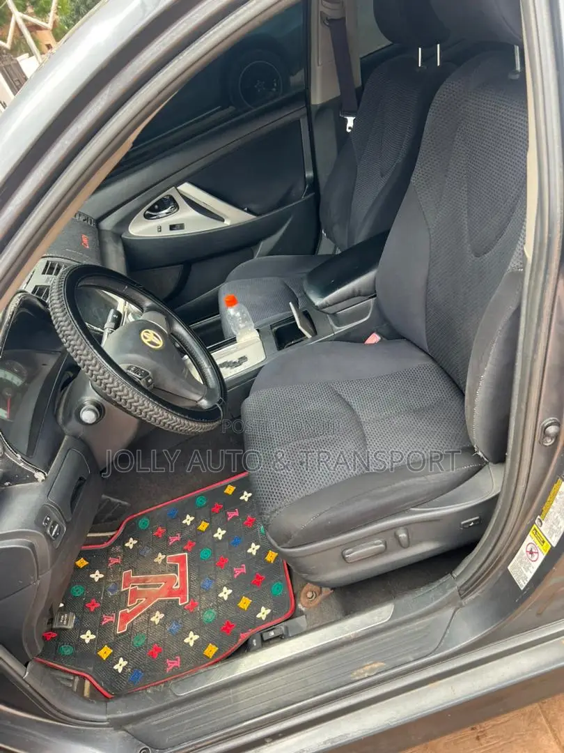 Toyota Camry SE 4dr Sedan (2.4L 4cyl 5A) 2008 Gray
