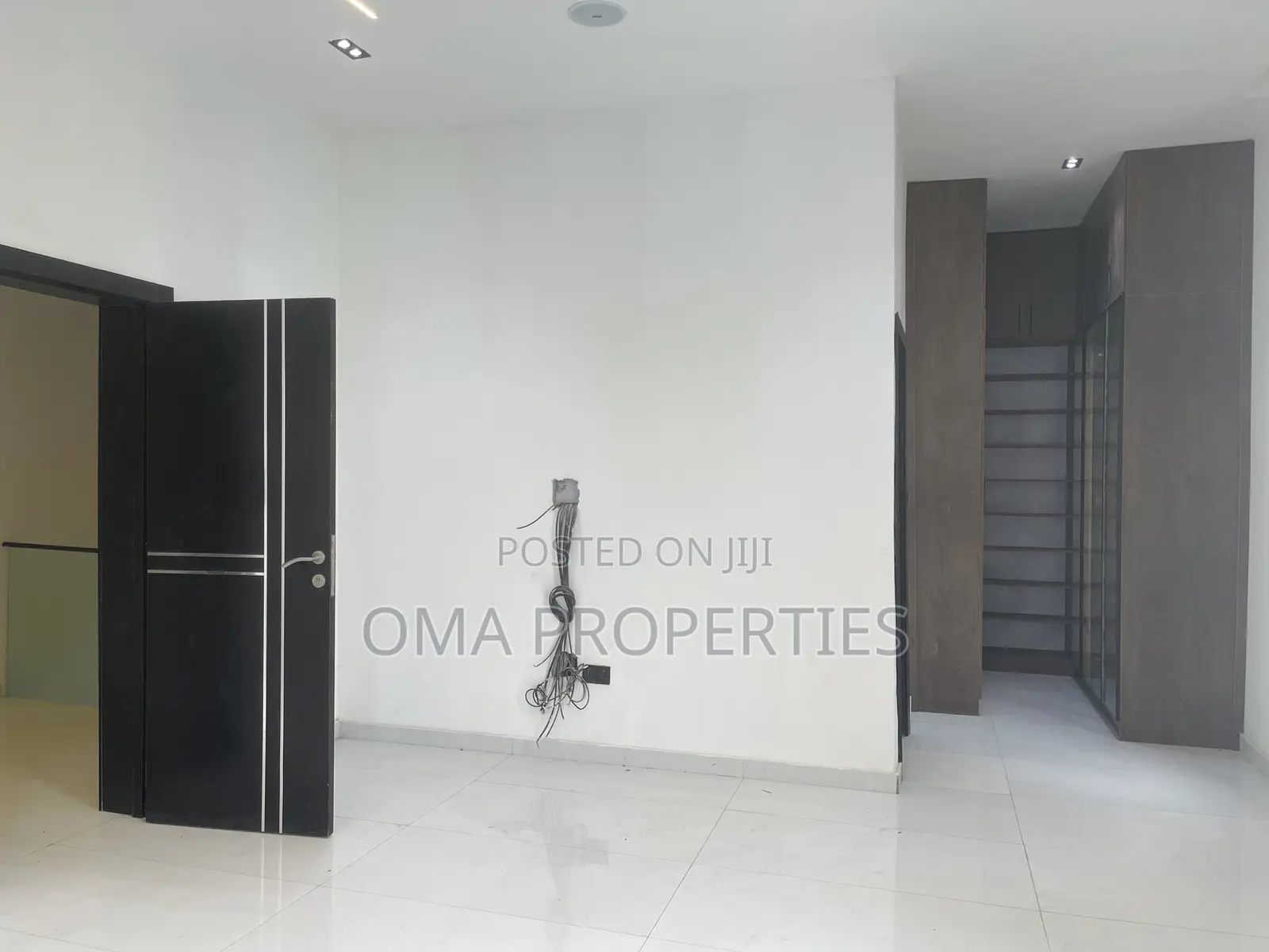 Furnished 5bdrm House in Olokonla for sale