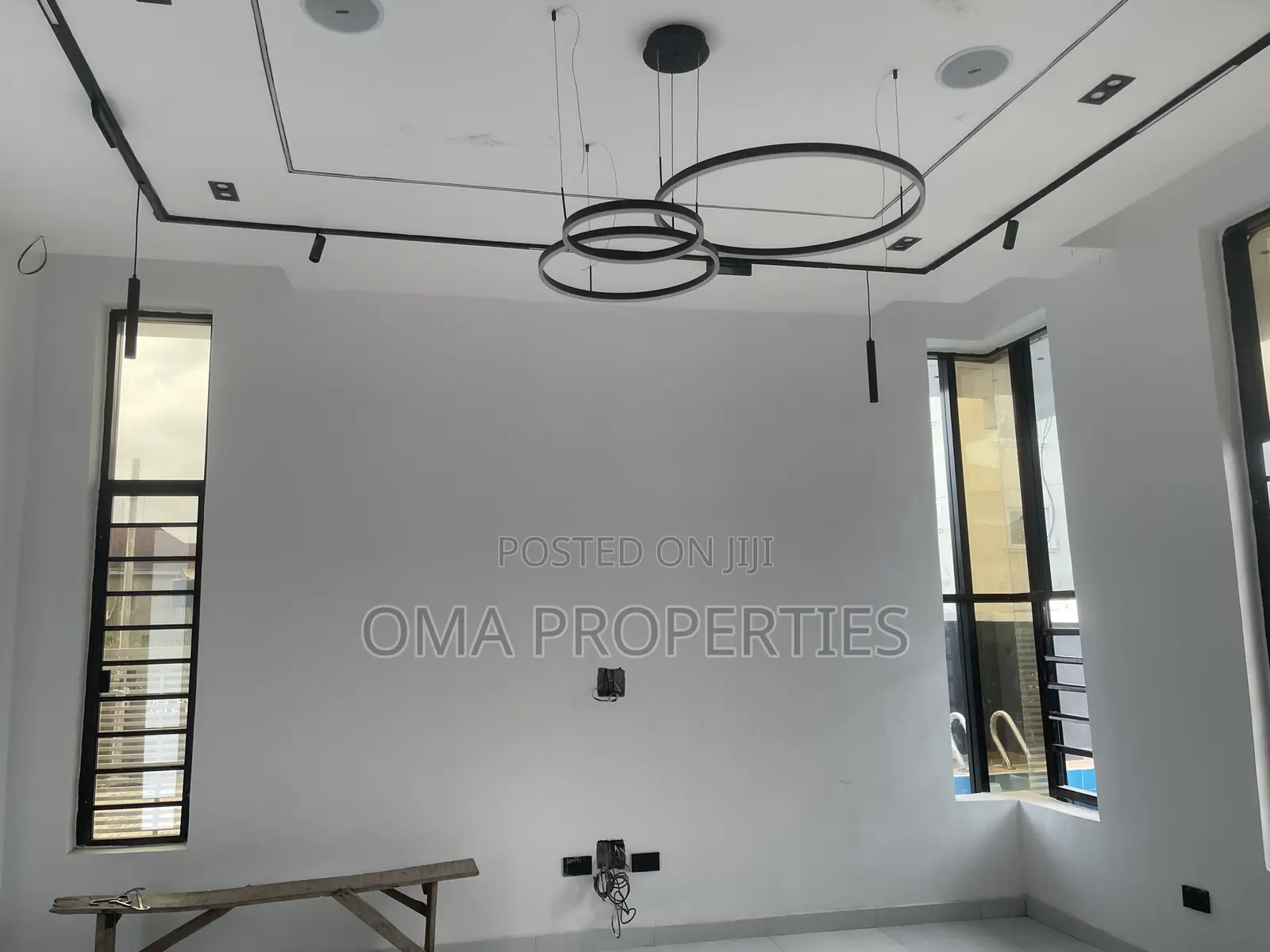 Furnished 5bdrm House in Olokonla for sale