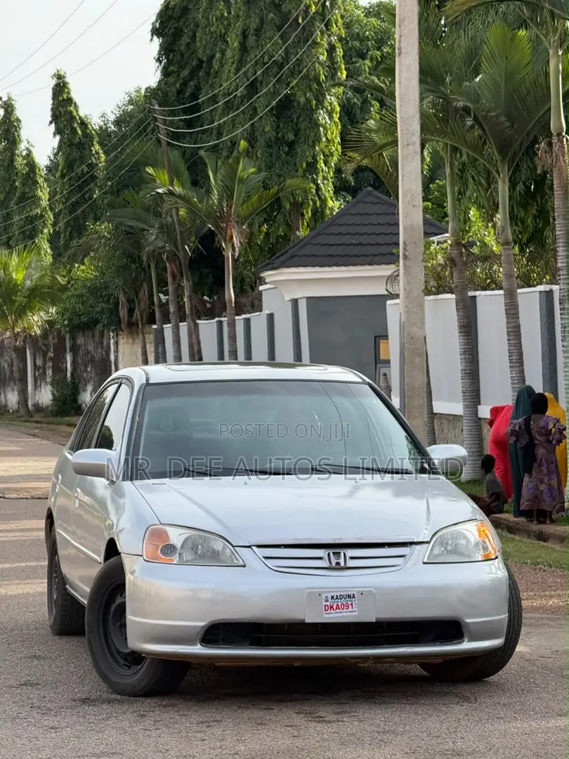 Honda Civic 2002 Silver