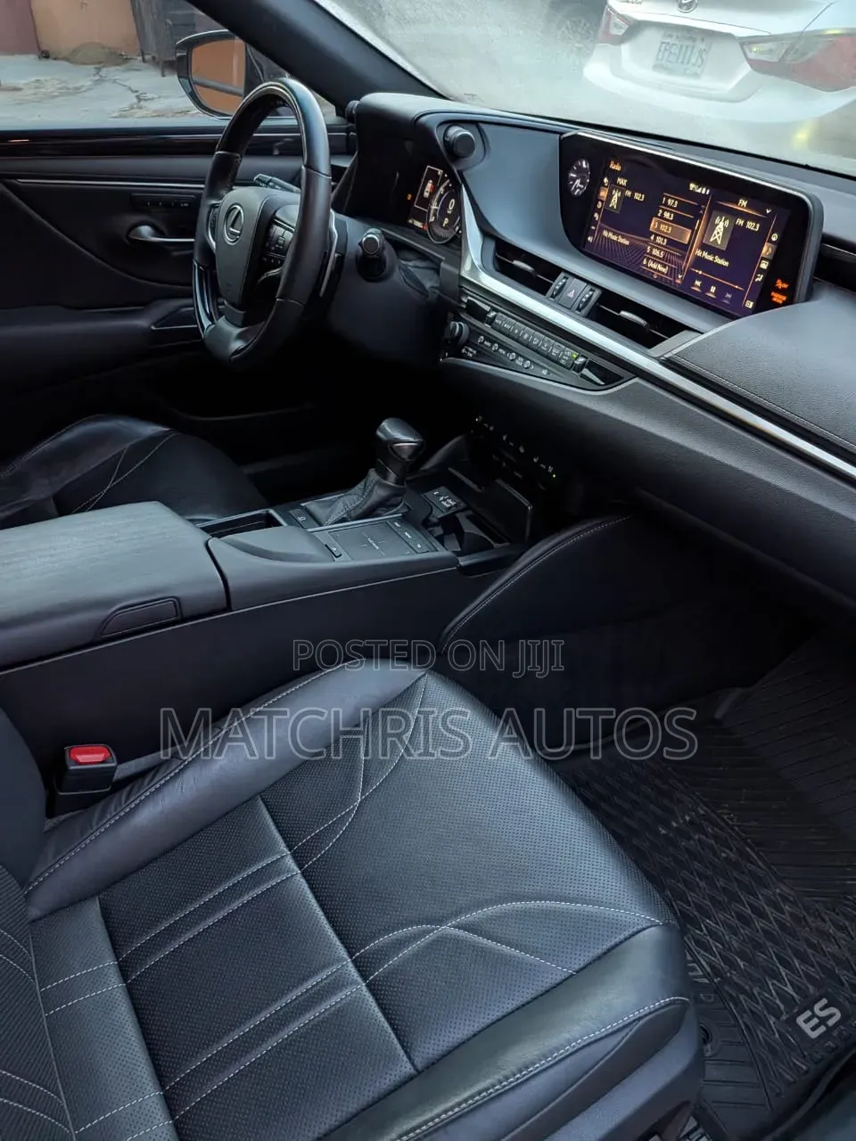 Lexus ES 2019 Gray