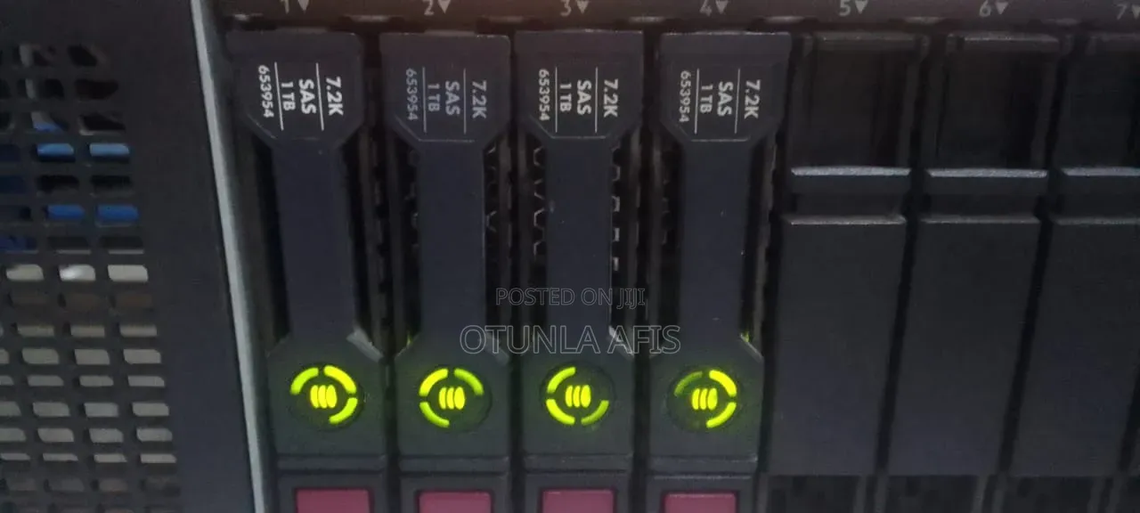 Server HP ProLiant DL380 Gen10 16GB Intel Xeon HDD 4T