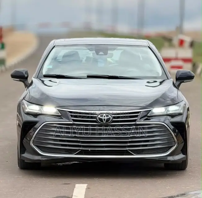 Toyota Avalon 2019 Black