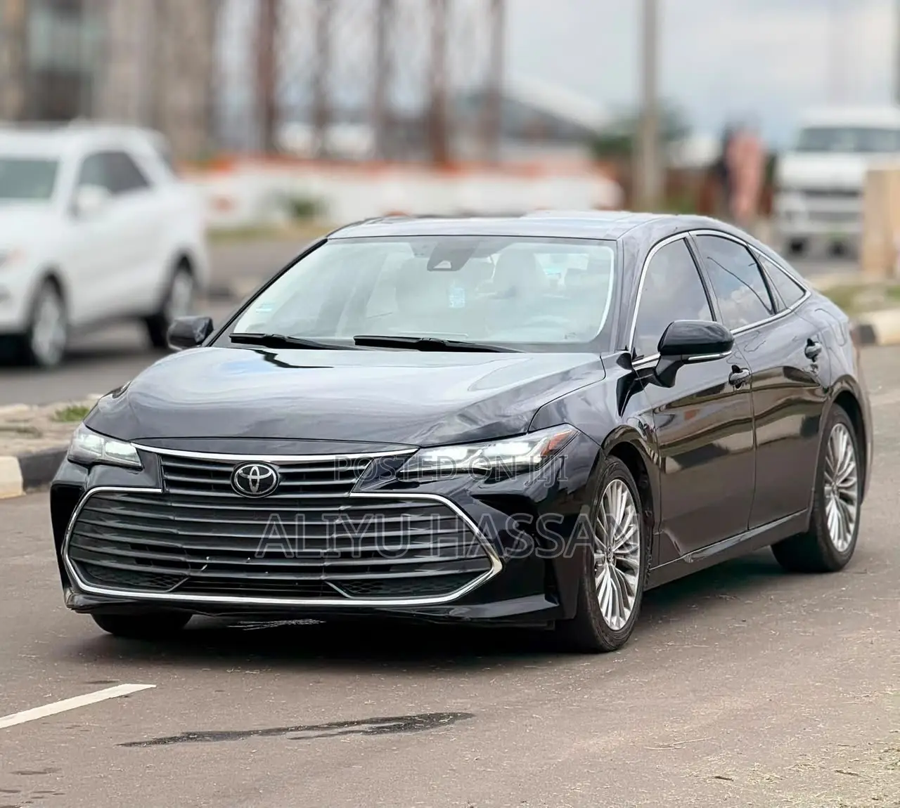 Toyota Avalon 2019 Black