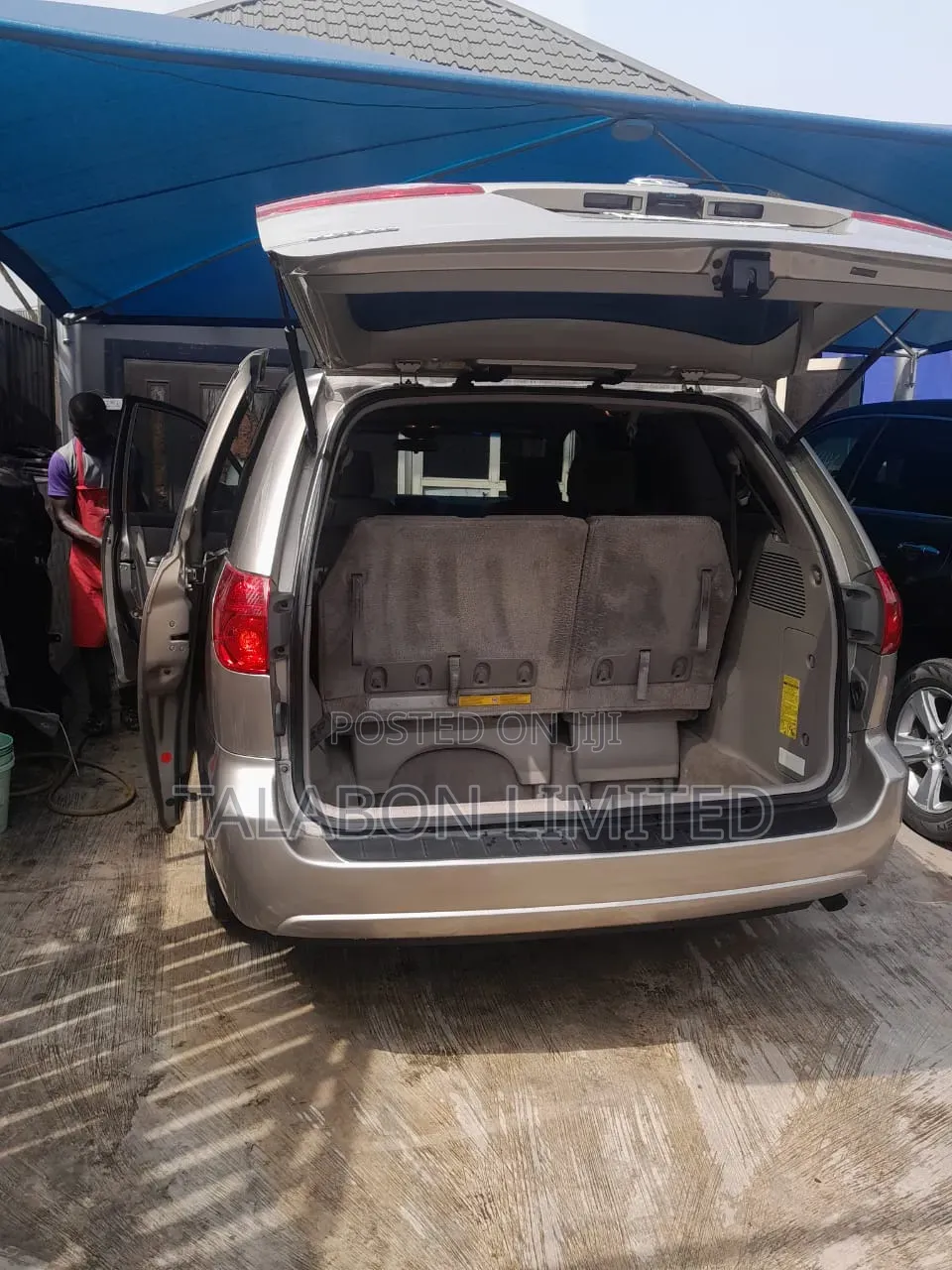 Toyota Sienna 2007 Gold