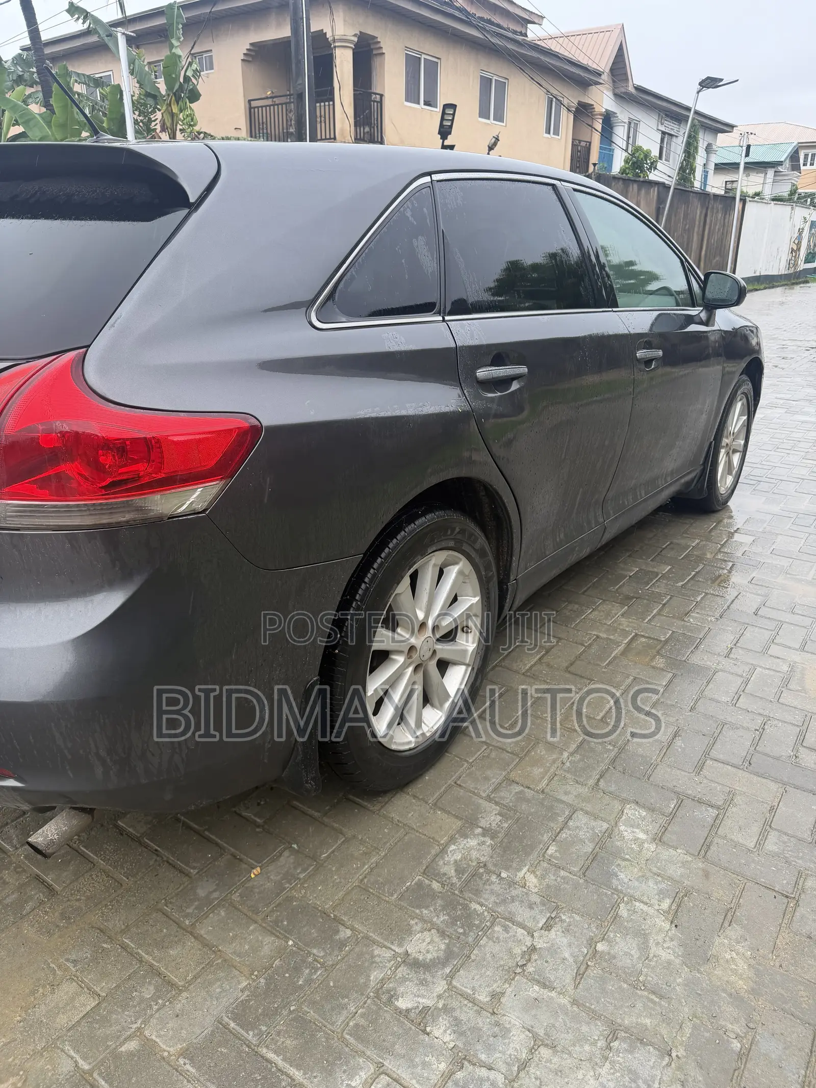 Toyota Venza Limited 2010 Gray
