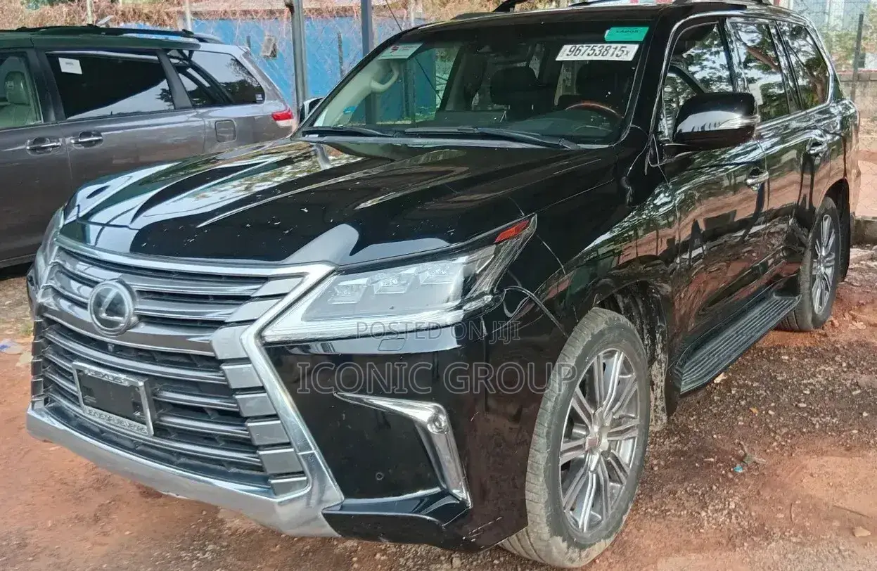 Lexus LX 570 (5 seats) AWD 2017 Black
