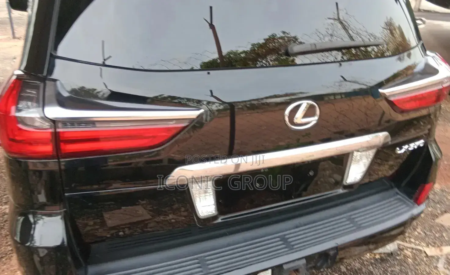 Lexus LX 570 (5 seats) AWD 2017 Black